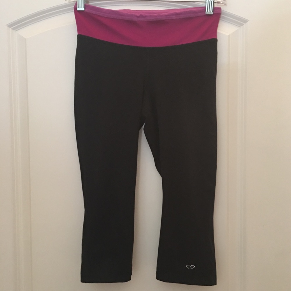 Champion Workout Capri- size XS
